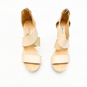 Diane Von Furstenberg White Nude Wedge Platform Sandal Size 7.5